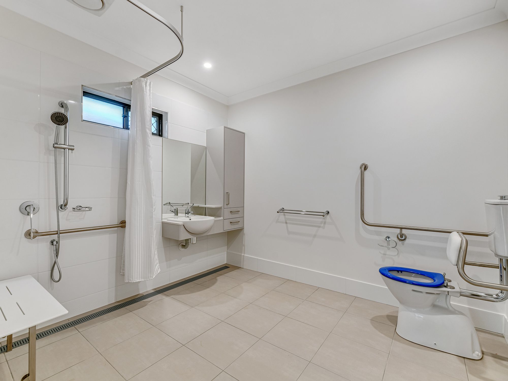 Ensuite-1-5