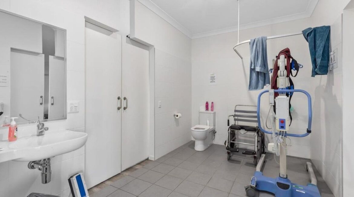Ensuite-2-2